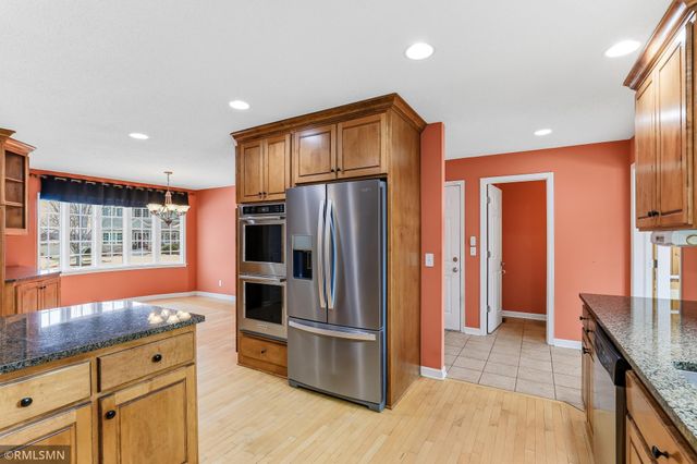 18455 95th Place N, Maple Grove, MN 55311