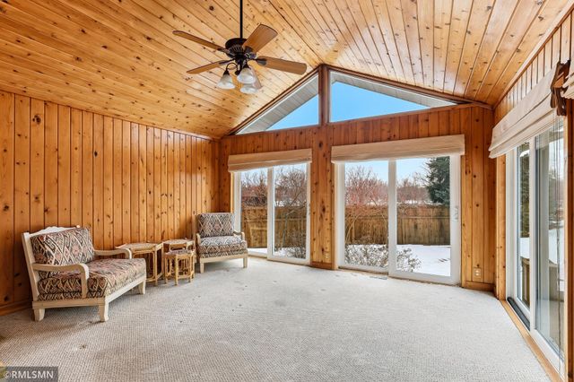 18455 95th Place N, Maple Grove, MN 55311