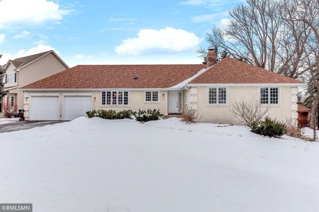 18455 95th Place N, Maple Grove, MN 55311