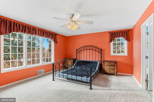 18455 95th Place N, Maple Grove, MN 55311