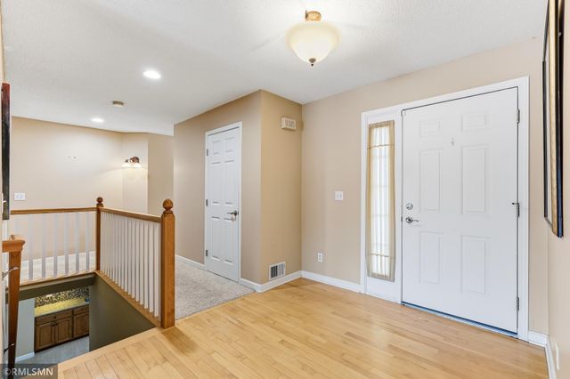 18455 95th Place N, Maple Grove, MN 55311