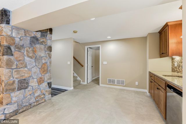 18455 95th Place N, Maple Grove, MN 55311