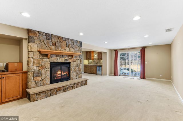 18455 95th Place N, Maple Grove, MN 55311