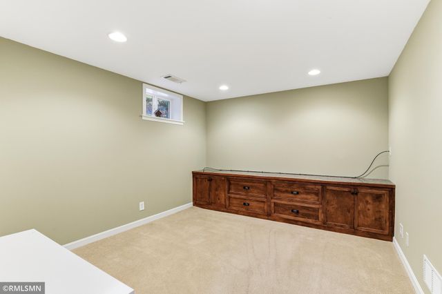 18455 95th Place N, Maple Grove, MN 55311