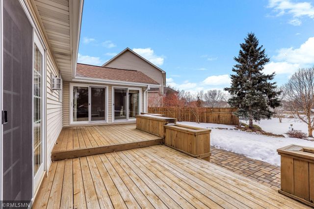 18455 95th Place N, Maple Grove, MN 55311