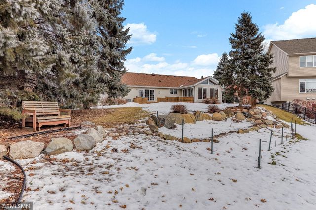 18455 95th Place N, Maple Grove, MN 55311