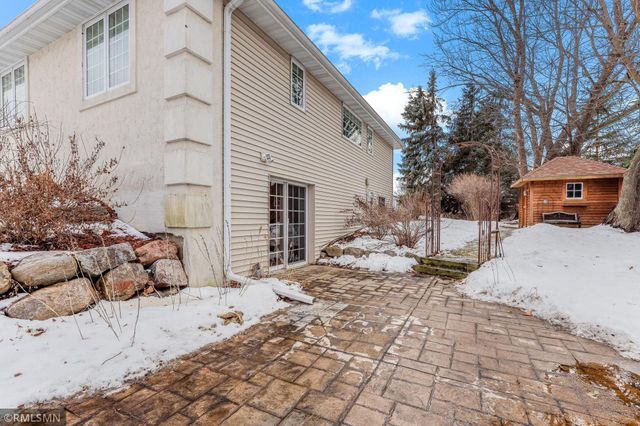 18455 95th Place N, Maple Grove, MN 55311