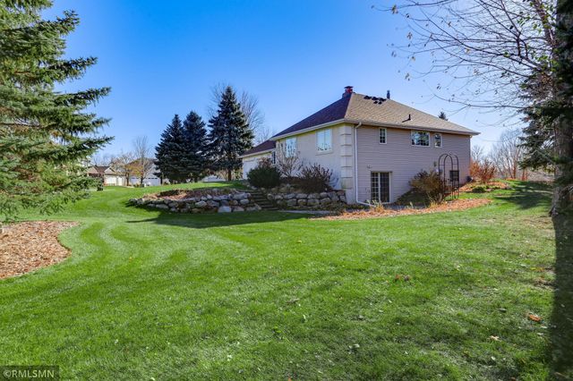 18455 95th Place N, Maple Grove, MN 55311