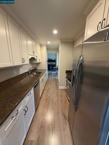 1827 1827 Holland Dr, Walnut Creek, CA 94597