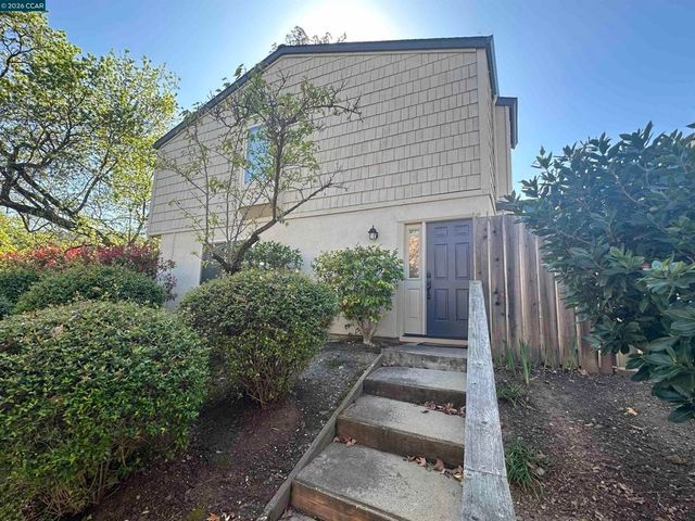 1827 1827 Holland Dr, Walnut Creek, CA 94597