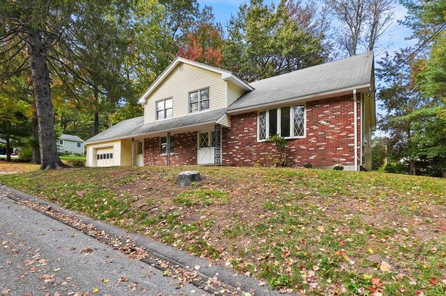39 Davidson Road, West Boylston, MA 01583