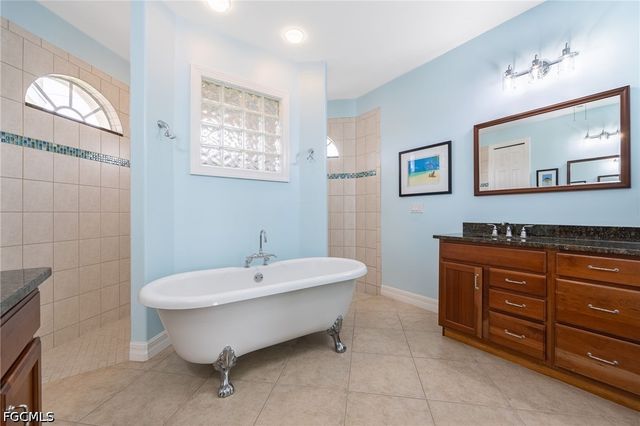 1128 NW 43rd AVE, Cape Coral, FL 33993