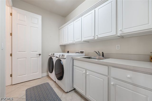 1128 NW 43rd AVE, Cape Coral, FL 33993
