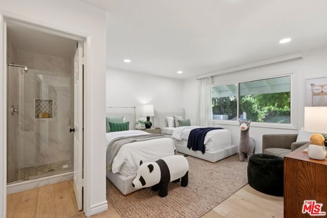 3328 Red Rose Drive, Encino (los Angeles), CA 91436