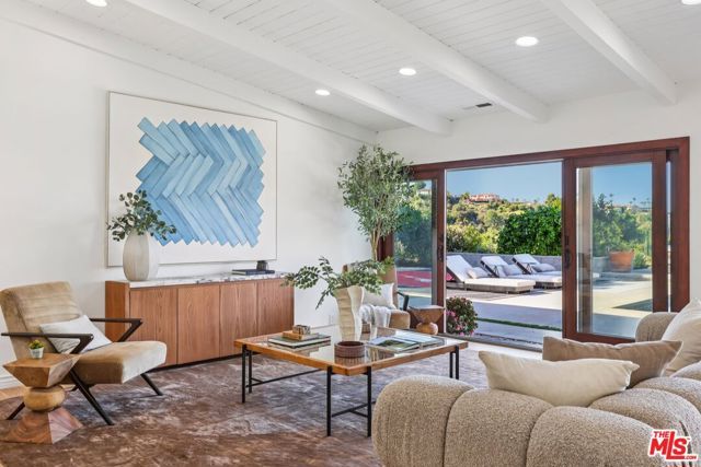 3328 Red Rose Drive, Encino (los Angeles), CA 91436