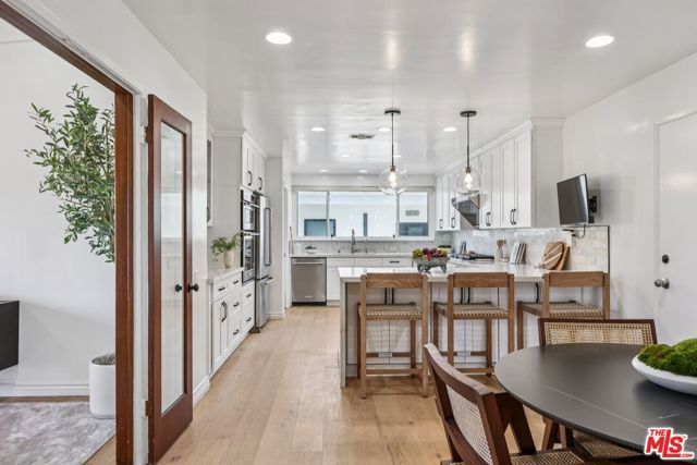 3328 Red Rose Drive, Encino (los Angeles), CA 91436