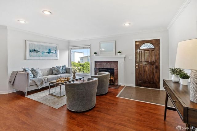 819 Thornhill Drive, Daly City, CA 94015