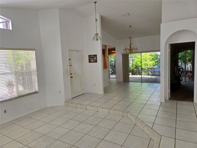 15416 SW 50th Terrace, Miami, FL 33185