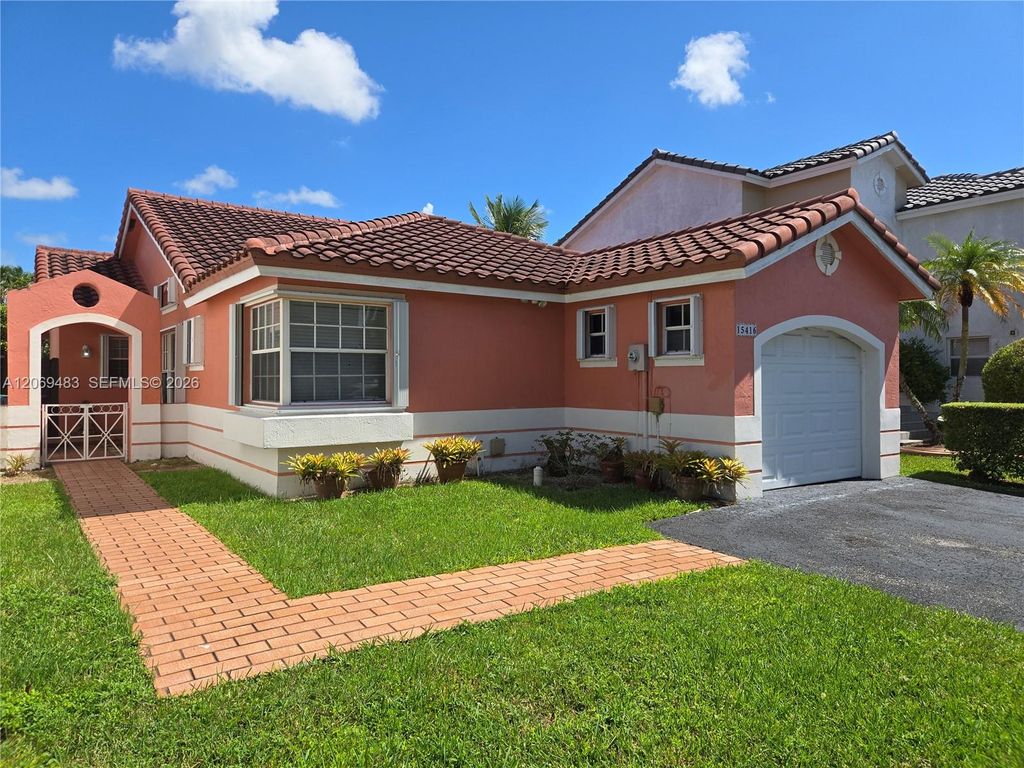 15416 SW 50th Terrace, Miami, FL 33185