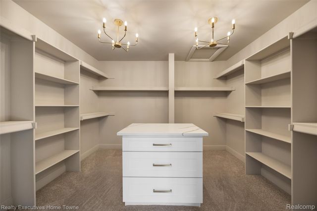 50246 Arcadia Drive, Macomb Township, MI 48042