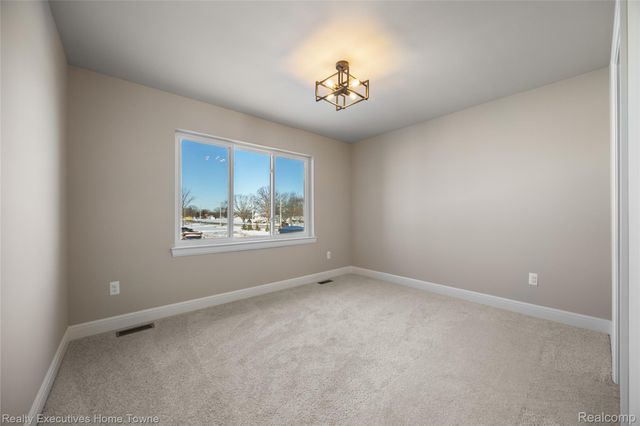 50246 Arcadia Drive, Macomb Township, MI 48042