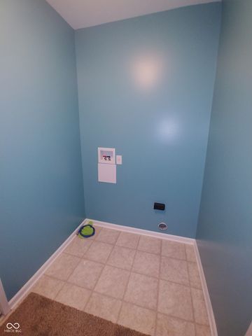 17337 Retford Drive, Westfield, IN 46074