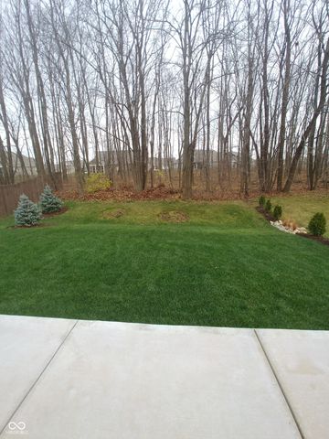 17337 Retford Drive, Westfield, IN 46074