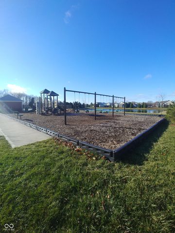 17337 Retford Drive, Westfield, IN 46074