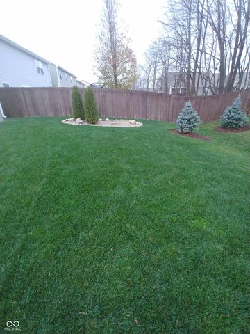 17337 Retford Drive, Westfield, IN 46074