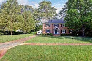 21 Westover RD, Newport News, VA 23601