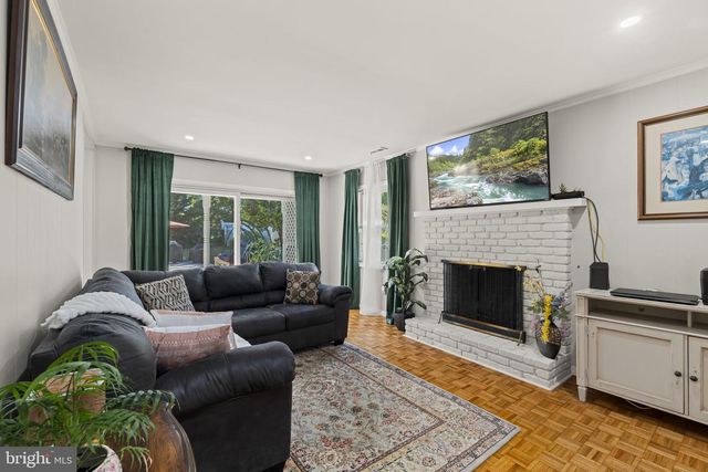 15 E TAMPA AVE, Cherry Hill, NJ 08034