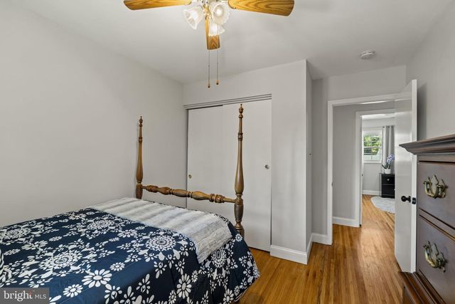 15 E TAMPA AVE, Cherry Hill, NJ 08034