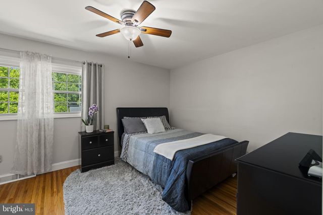 15 E TAMPA AVE, Cherry Hill, NJ 08034
