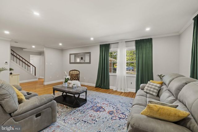 15 E TAMPA AVE, Cherry Hill, NJ 08034