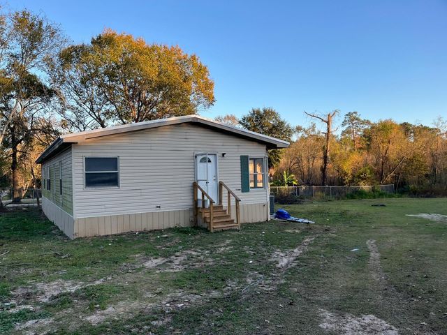 12070 Clark Lane, Conroe, TX 77385