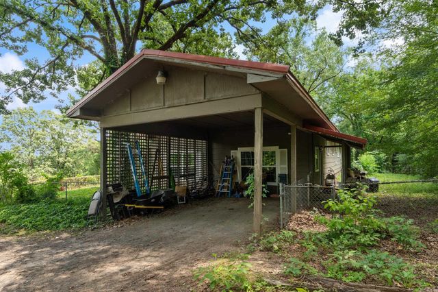 553 Nutt Farm Road, Bigelow, AR 72016