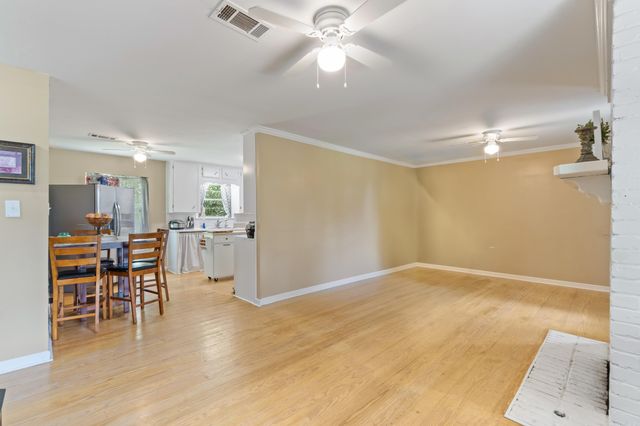 553 Nutt Farm Road, Bigelow, AR 72016