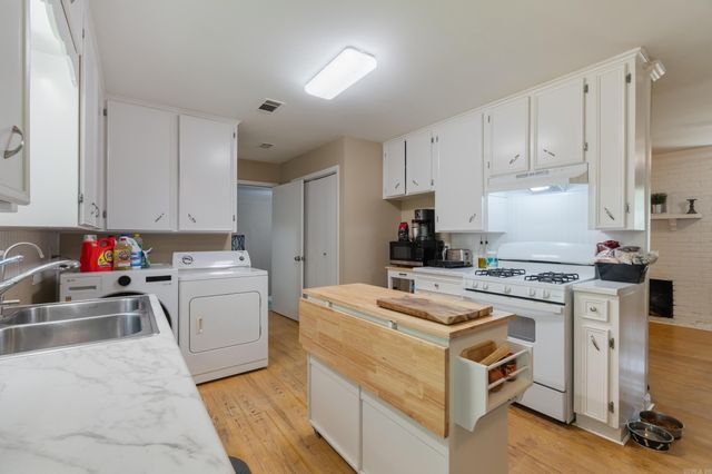 553 Nutt Farm Road, Bigelow, AR 72016