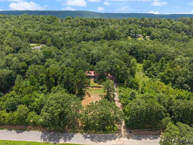 553 Nutt Farm Road, Bigelow, AR 72016