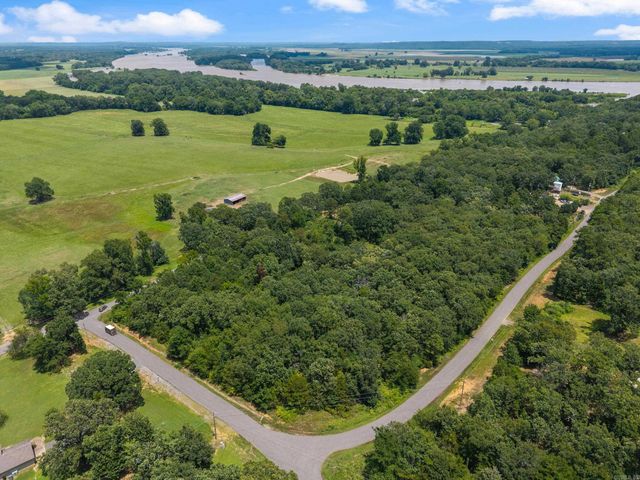 553 Nutt Farm Road, Bigelow, AR 72016