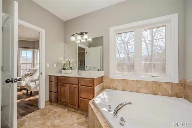 1122 Riesling Lane, Pevely, MO 63070