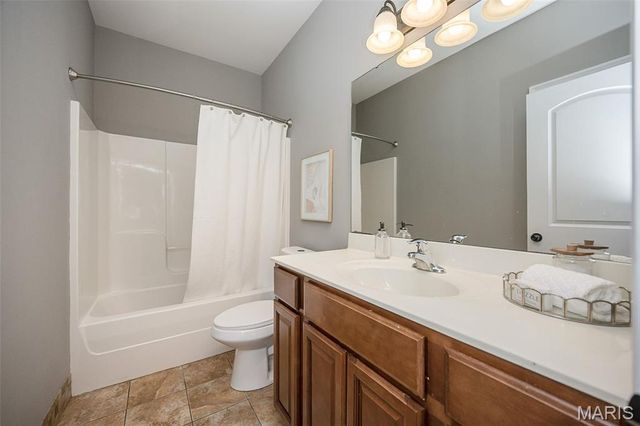 1122 Riesling Lane, Pevely, MO 63070