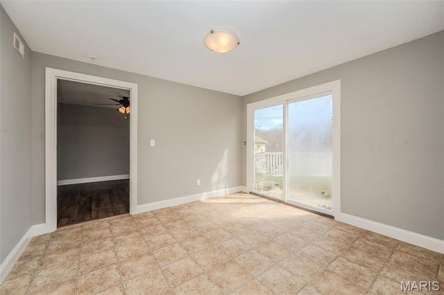 1122 Riesling Lane, Pevely, MO 63070