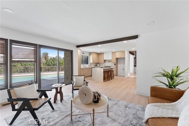 543 E Mariposa, Redlands, CA 92373