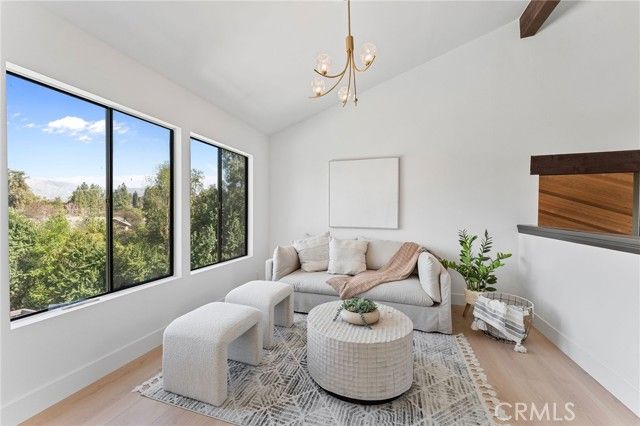 543 E Mariposa, Redlands, CA 92373