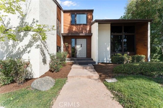 543 E Mariposa, Redlands, CA 92373