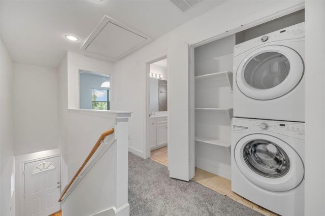 5951 S Loop E 57, Houston, TX 77033
