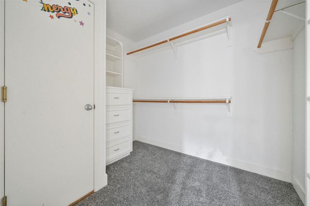 5951 S Loop E 57, Houston, TX 77033
