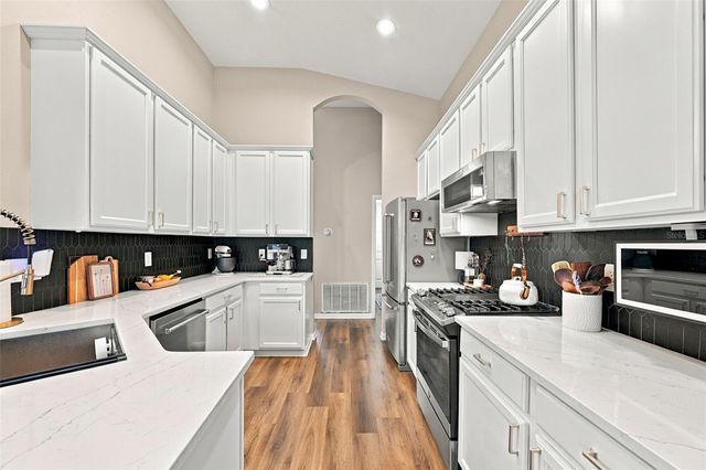 6315 BRIDGEVISTA DRIVE, Lithia, FL 33547