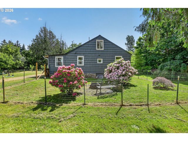 33951 Se COUPLAND Rd, Estacada, OR 97023